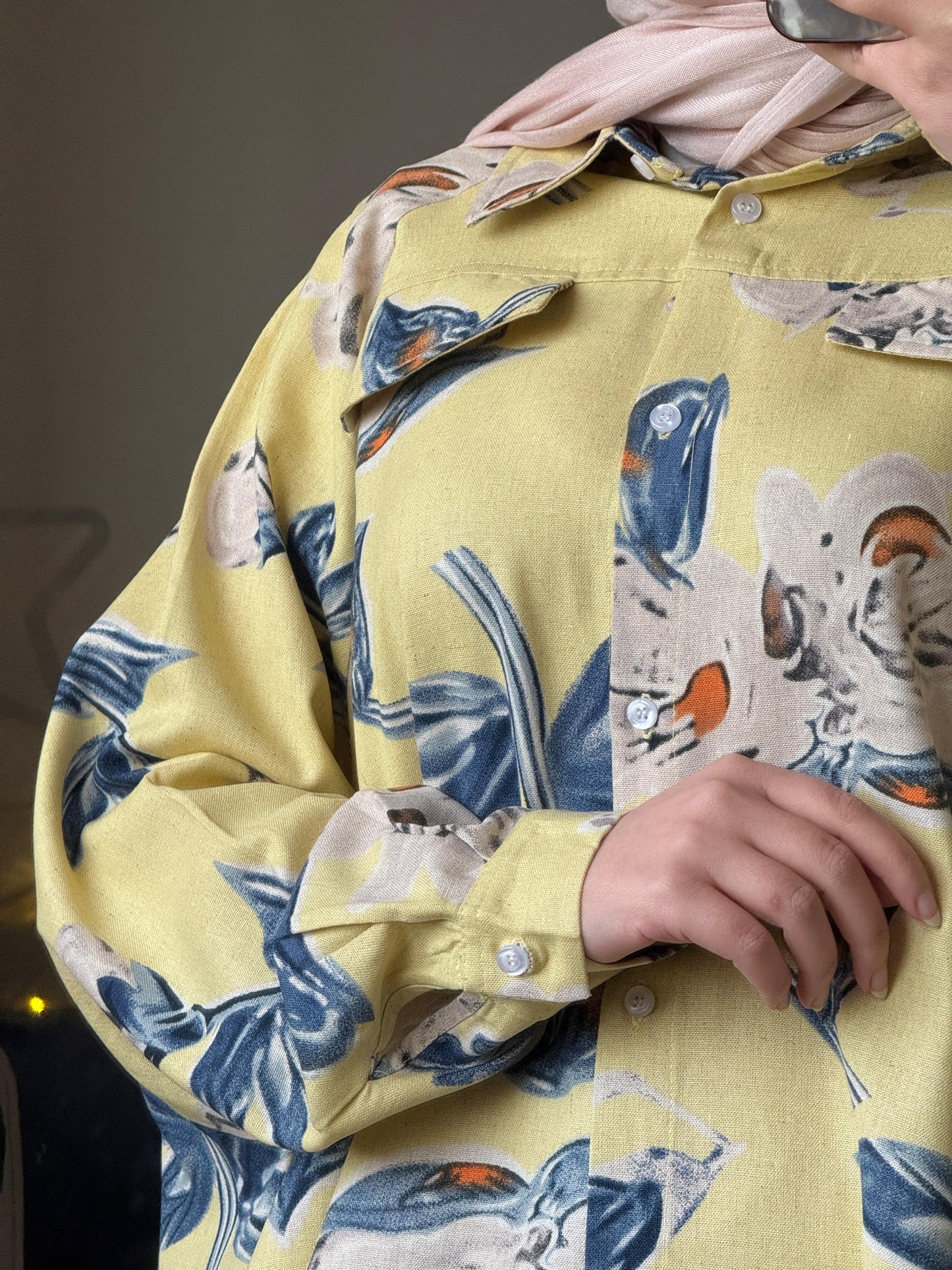 Over-size ptinted shirt