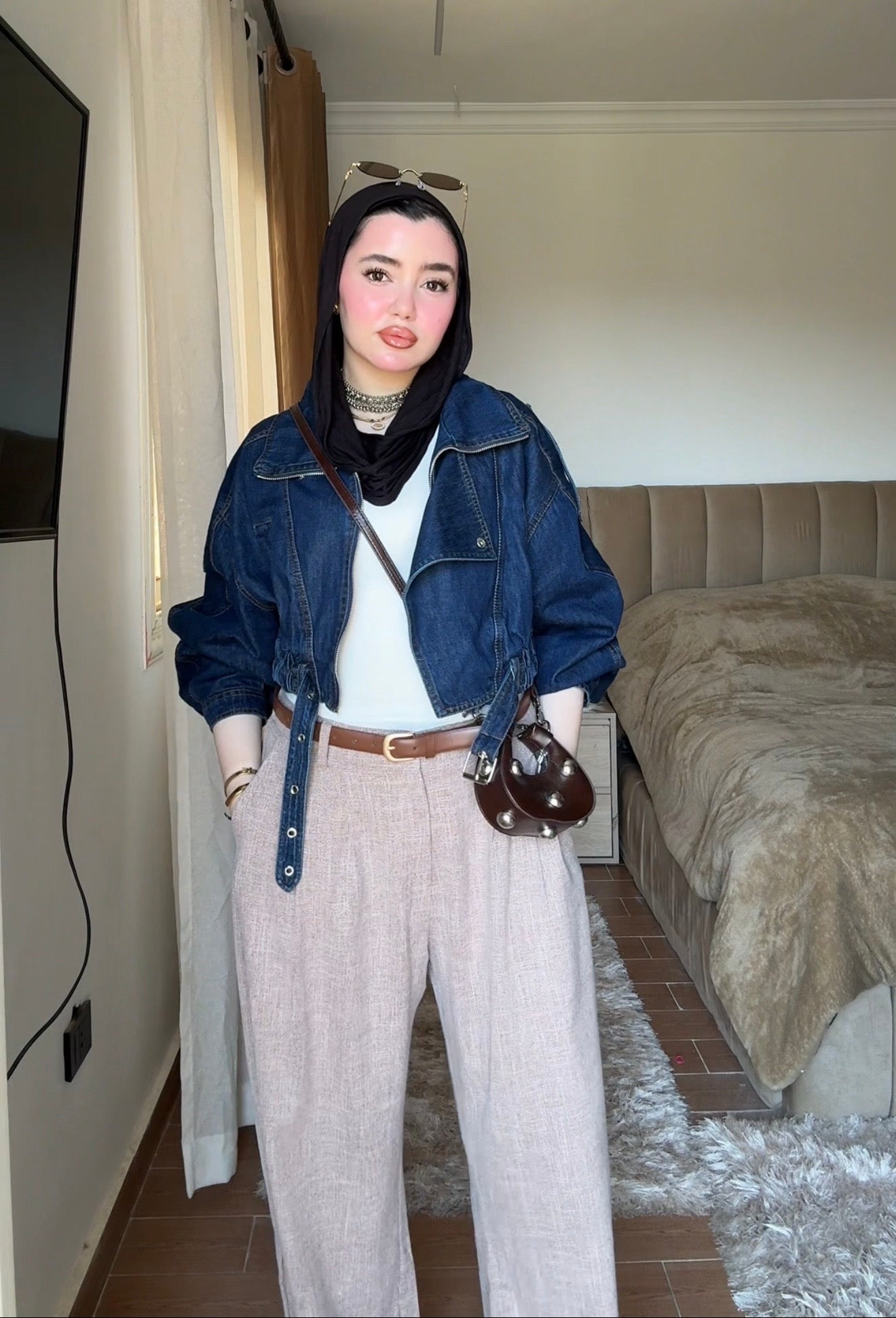 Chic fit pants