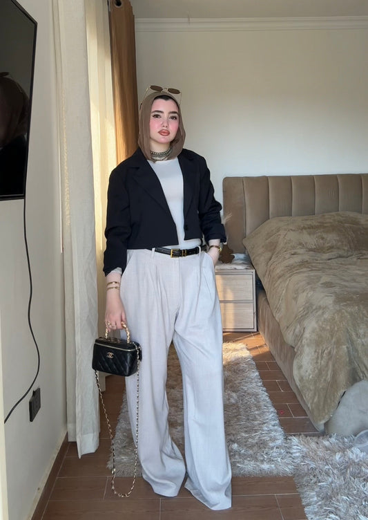 Chic fit pants