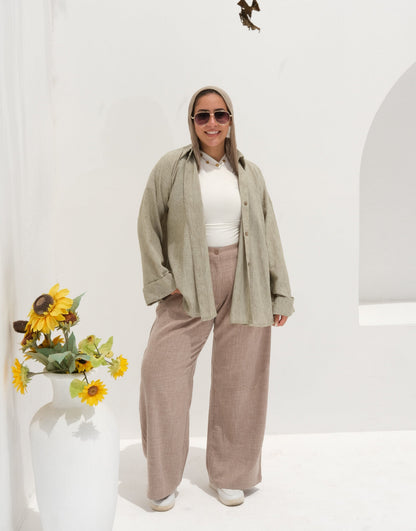Chic fit pants