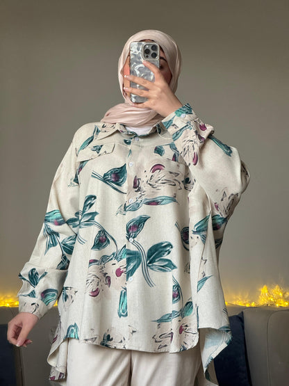Over-size printed shirt